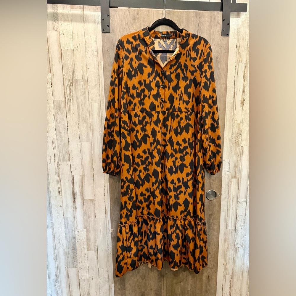 Leopard Print Long Sleeve Dress